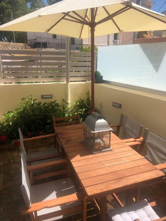 Anemomilos Jacuzzi Suite Corfu  Luaran gambar